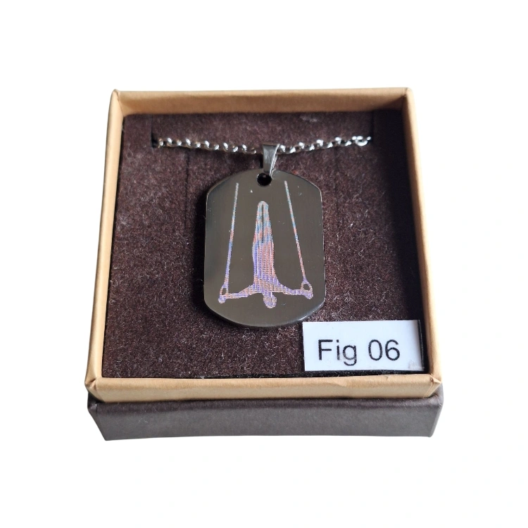 MASCHILE FIG 06 ATTREZZI collana