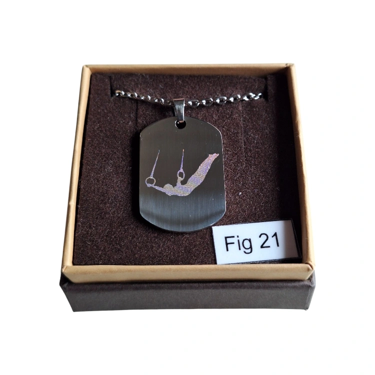 MASCHILE FIG 21 ATTREZZI collana