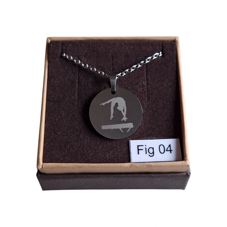 ATTREZZI FEM FIG 04 collana